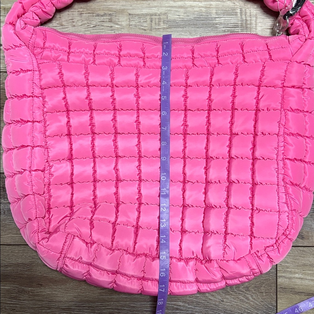 NWT FP Movement Quilted Carryall Bag Bubblegum Pink - Picture 7 of 10